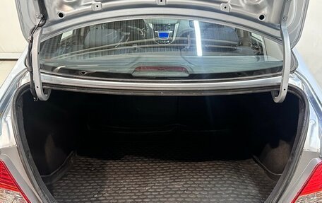 Hyundai Solaris II рестайлинг, 2013 год, 980 000 рублей, 22 фотография