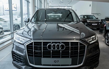 Audi Q7, 2022 год, 12 850 000 рублей, 2 фотография