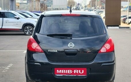 Nissan Tiida, 2011 год, 820 000 рублей, 5 фотография