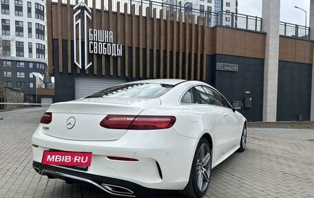 Mercedes-Benz E-Класс, 2017 год, 4 400 000 рублей, 4 фотография