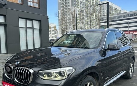 BMW X3, 2018 год, 3 520 000 рублей, 2 фотография