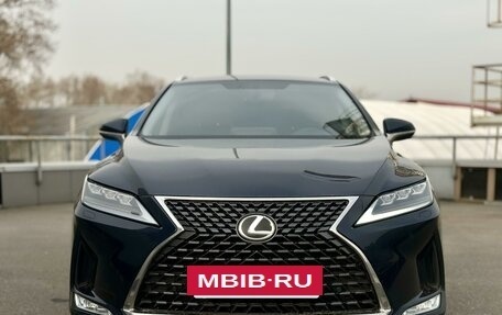 Lexus RX IV рестайлинг, 2021 год, 5 490 000 рублей, 2 фотография