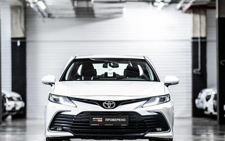 Toyota Camry, 2021 год, 3 600 000 рублей, 3 фотография
