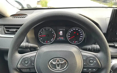 Toyota RAV4, 2020 год, 2 545 000 рублей, 12 фотография