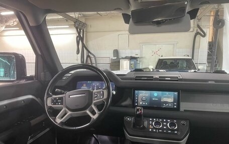 Land Rover Defender II, 2021 год, 6 519 000 рублей, 3 фотография