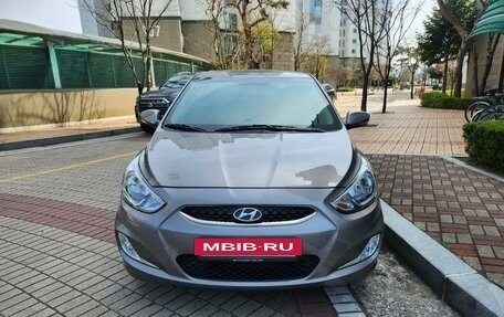 Hyundai Accent IV, 2019 год, 1 566 000 рублей, 2 фотография