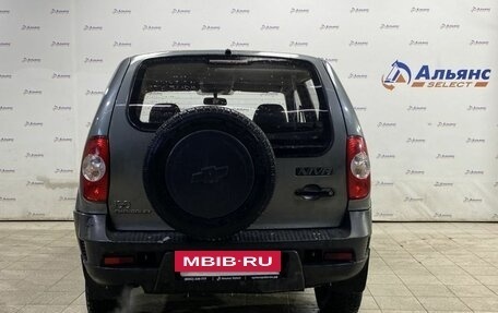 Chevrolet Niva I рестайлинг, 2011 год, 475 000 рублей, 4 фотография