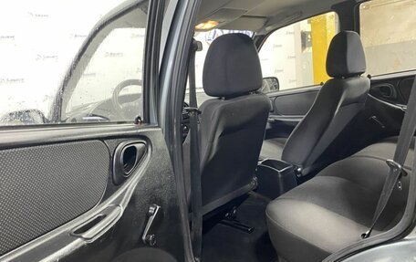 Chevrolet Niva I рестайлинг, 2011 год, 475 000 рублей, 22 фотография