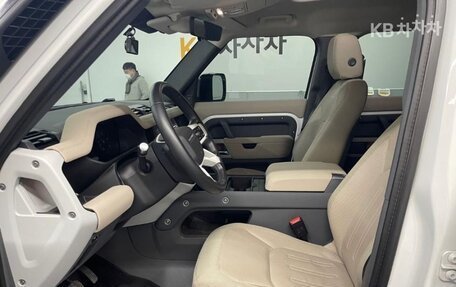 Land Rover Defender II, 2020 год, 6 330 000 рублей, 7 фотография