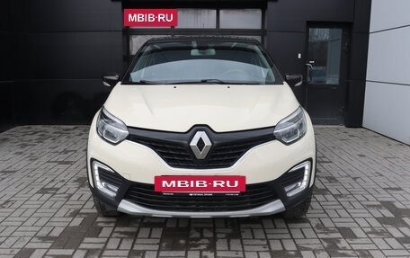 Renault Kaptur I рестайлинг, 2018 год, 1 726 000 рублей, 3 фотография