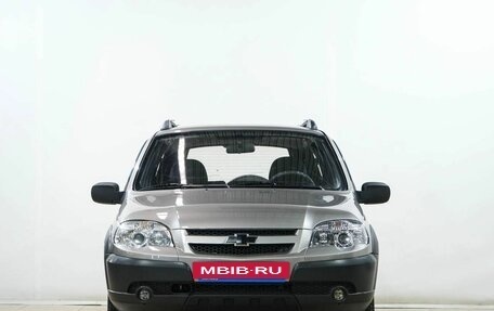 Chevrolet Niva I рестайлинг, 2010 год, 629 000 рублей, 2 фотография