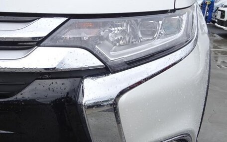 Mitsubishi Outlander III рестайлинг 3, 2019 год, 1 850 000 рублей, 5 фотография