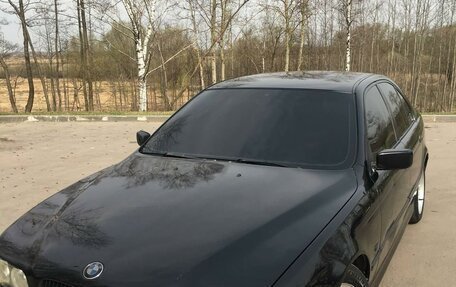 BMW 5 серия, 1996 год, 650 000 рублей, 8 фотография