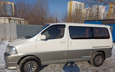 Toyota Grand HiAce I, 2001 год, 1 400 000 рублей, 6 фотография