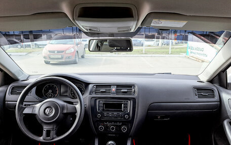 Volkswagen Jetta VI, 2014 год, 1 099 000 рублей, 14 фотография