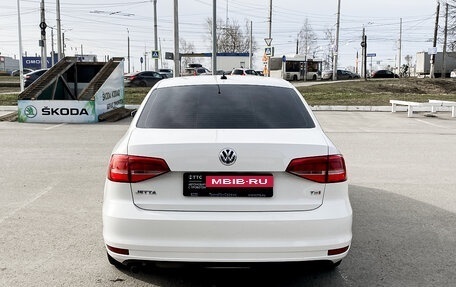 Volkswagen Jetta VI, 2015 год, 1 499 000 рублей, 6 фотография