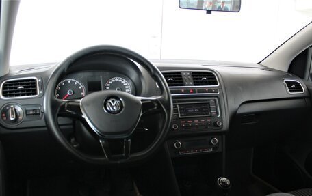 Volkswagen Polo VI (EU Market), 2013 год, 864 000 рублей, 10 фотография