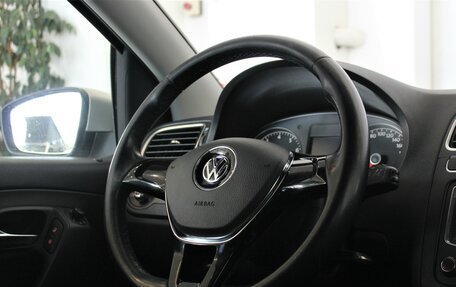 Volkswagen Polo VI (EU Market), 2013 год, 864 000 рублей, 14 фотография