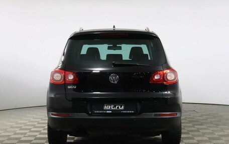 Volkswagen Tiguan I, 2010 год, 1 098 000 рублей, 6 фотография