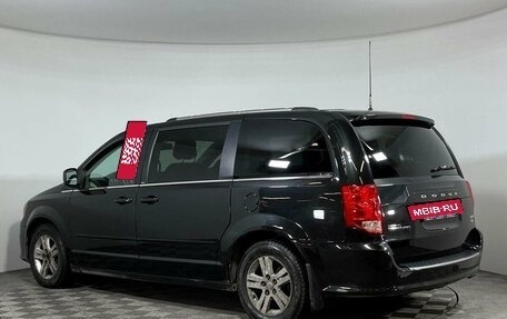 Dodge Caravan V, 2011 год, 1 397 000 рублей, 7 фотография
