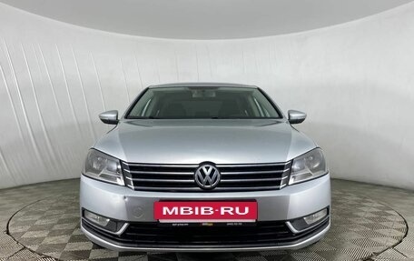Volkswagen Passat B7, 2011 год, 999 000 рублей, 2 фотография
