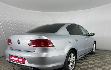 Volkswagen Passat B7, 2011 год, 999 000 рублей, 4 фотография
