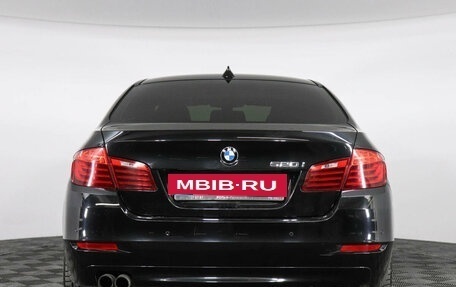 BMW 5 серия, 2016 год, 2 399 000 рублей, 4 фотография