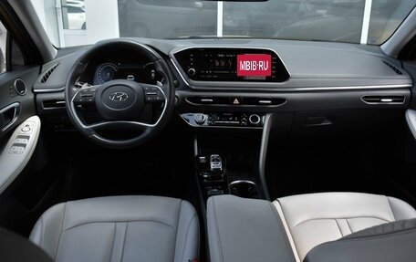 Hyundai Sonata VIII, 2019 год, 2 410 000 рублей, 6 фотография