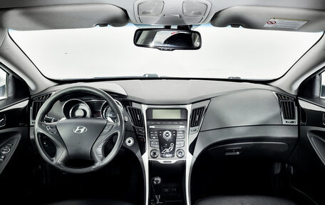Hyundai Sonata VI, 2012 год, 1 493 000 рублей, 14 фотография