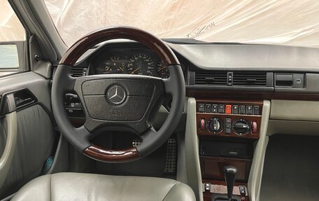 Mercedes-Benz W124, 1991 год, 1 450 000 рублей, 12 фотография