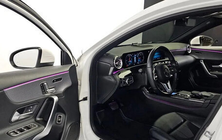 Mercedes-Benz A-Класс, 2020 год, 2 572 000 рублей, 12 фотография