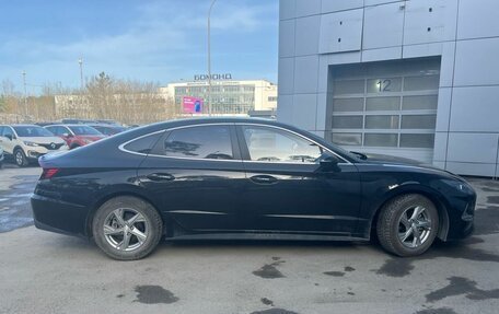 Hyundai Sonata VIII, 2019 год, 2 390 000 рублей, 10 фотография