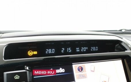 Toyota Land Cruiser 200, 2014 год, 4 279 000 рублей, 13 фотография