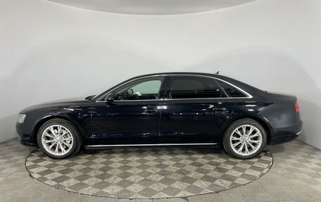 Audi A8, 2011 год, 1 715 000 рублей, 5 фотография