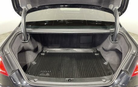 Audi A8, 2011 год, 1 715 000 рублей, 19 фотография