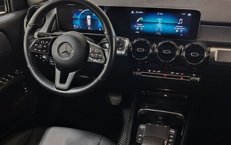 Mercedes-Benz GLB, 2020 год, 3 265 900 рублей, 7 фотография