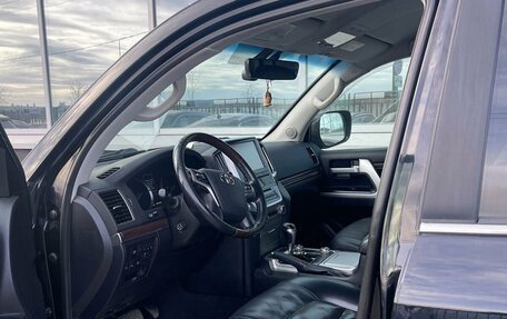 Toyota Land Cruiser 200, 2016 год, 5 900 000 рублей, 2 фотография