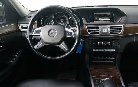 Mercedes-Benz E-Класс, 2013 год, 1 910 000 рублей, 8 фотография