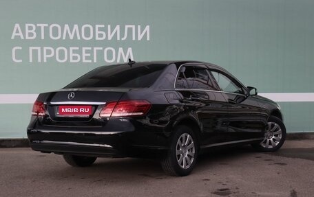 Mercedes-Benz E-Класс, 2013 год, 1 910 000 рублей, 2 фотография
