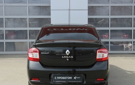 Renault Logan II, 2017 год, 970 000 рублей, 4 фотография