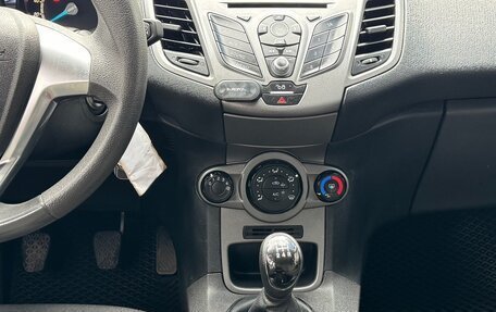 Ford Fiesta, 2015 год, 745 000 рублей, 21 фотография
