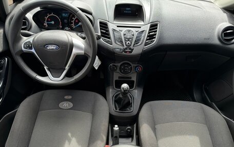 Ford Fiesta, 2015 год, 745 000 рублей, 20 фотография