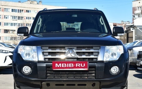 Mitsubishi Pajero IV, 2014 год, 2 069 000 рублей, 2 фотография