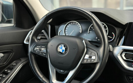 BMW 3 серия, 2019 год, 3 330 000 рублей, 16 фотография