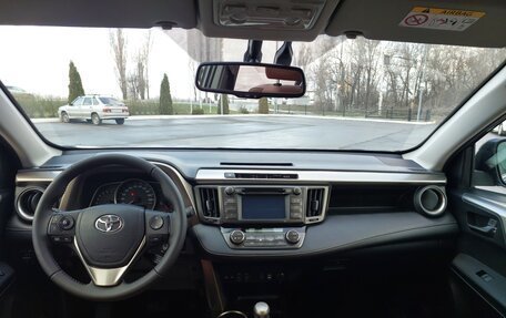 Toyota RAV4, 2014 год, 2 640 000 рублей, 5 фотография