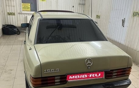 Mercedes-Benz 190 (W201), 1985 год, 600 000 рублей, 6 фотография