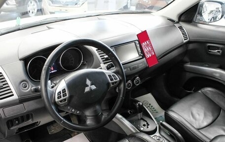 Mitsubishi Outlander III рестайлинг 3, 2012 год, 1 349 000 рублей, 7 фотография