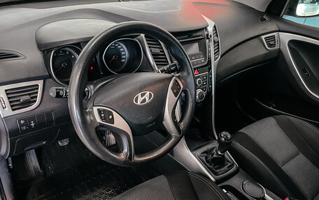 Hyundai i30 II рестайлинг, 2013 год, 1 119 440 рублей, 15 фотография
