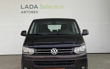 Volkswagen Multivan T5, 2011 год, 2 090 000 рублей, 2 фотография
