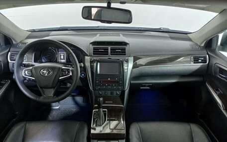 Toyota Camry, 2016 год, 2 220 000 рублей, 17 фотография